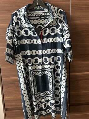 Dizzie-Lizzie Chain-Print Navy and White Midi Shirt Dress